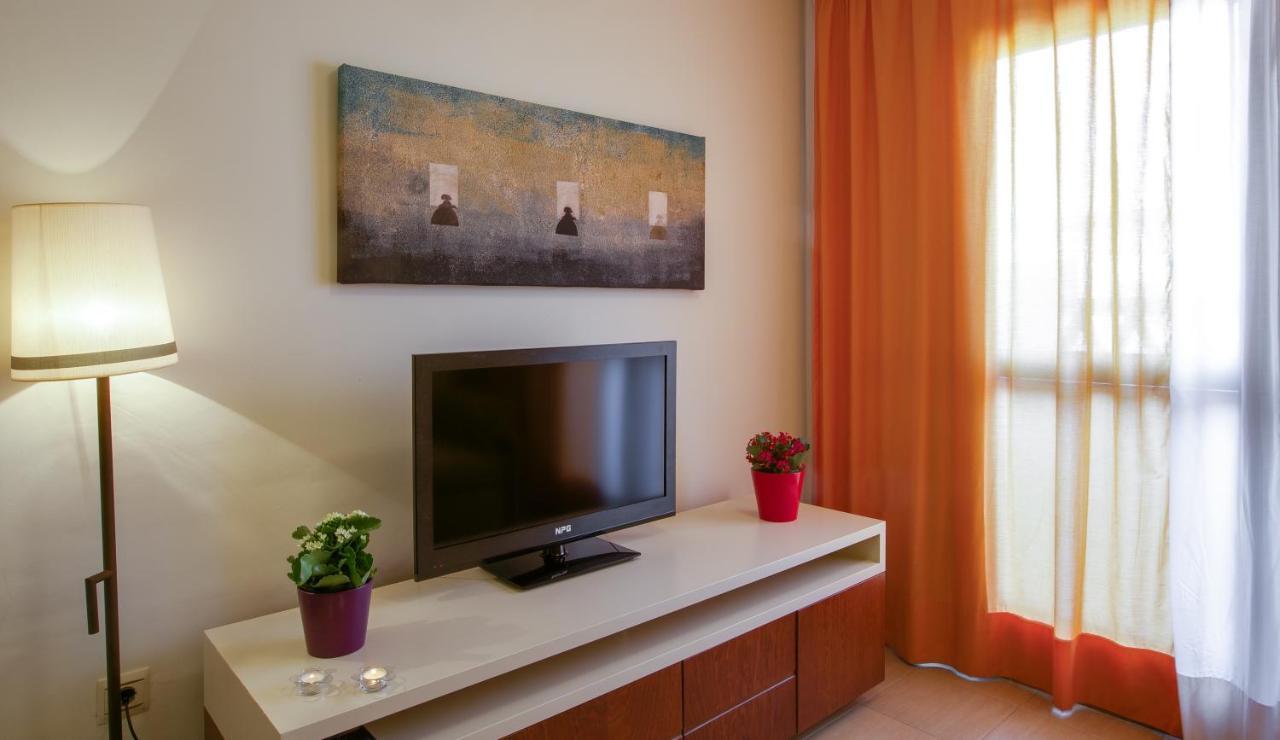 Leo Punta Umbria (Adults Only) Apartment ภายนอก รูปภาพ