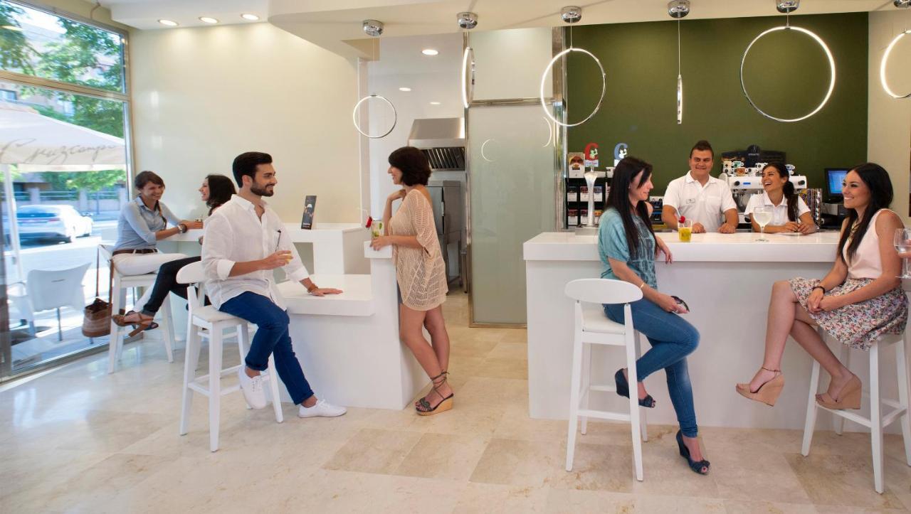 Leo Punta Umbria (Adults Only) Apartment ภายนอก รูปภาพ